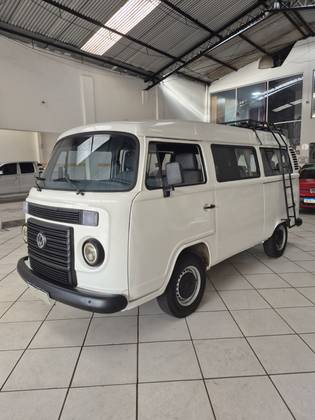VOLKSWAGEN KOMBI 1.4 MI STD LOTAÇÃO 8V FLEX 3P MANUAL
